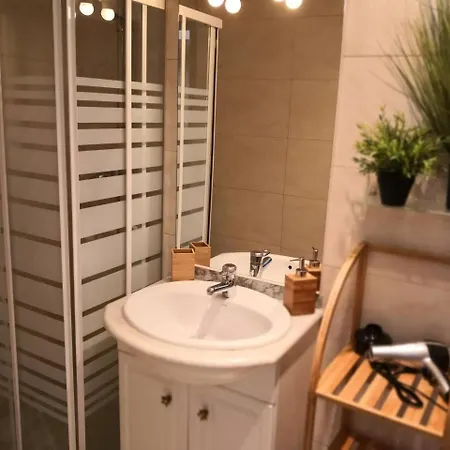 Graca Lovers 2 Lisboa