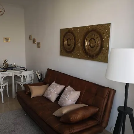 Graca Lovers 2 * Lisbona